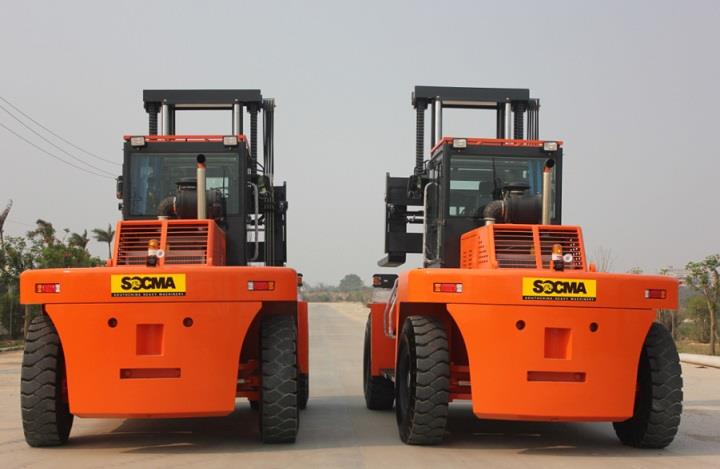 Tugas berat forklift 25 tan Heavy duty forklift 25 ton