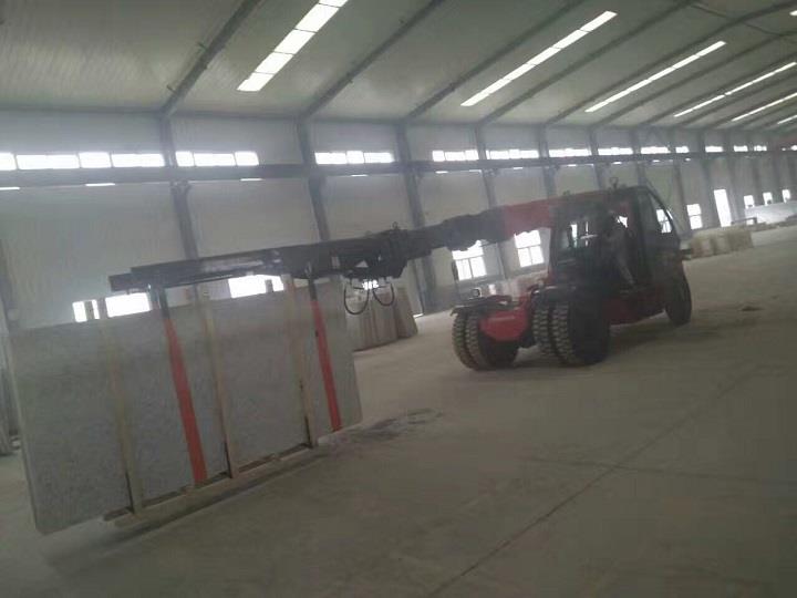 telehandler 27