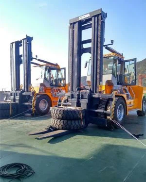 28 Ton Forklift