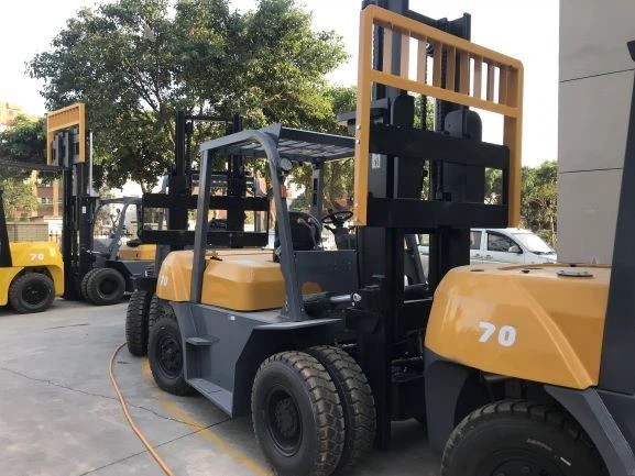 7 Ton Forklift Engine Mitsubishi Lift Height 6 Meter Mast 3 Stage Work For Logistics And Warehouse