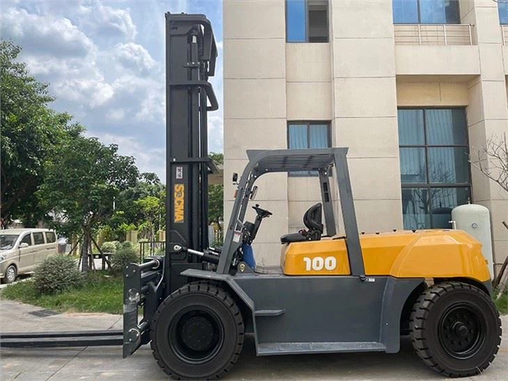 SOCMA 10t Forklift For Rent