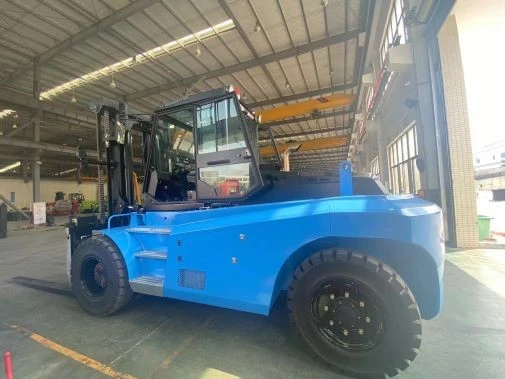 16 Ton Forklift Work For Container Depot