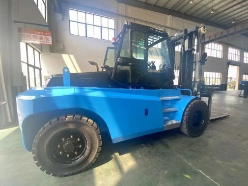 16 Ton Forklift Work For Container Depot